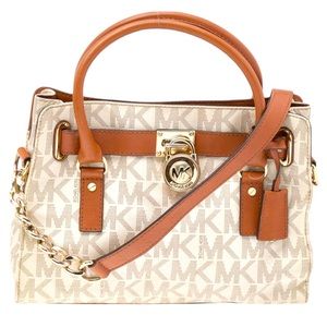 MICHAEL Michael Kors White Signature
Coated Canvas and Leather Hamilton Tote